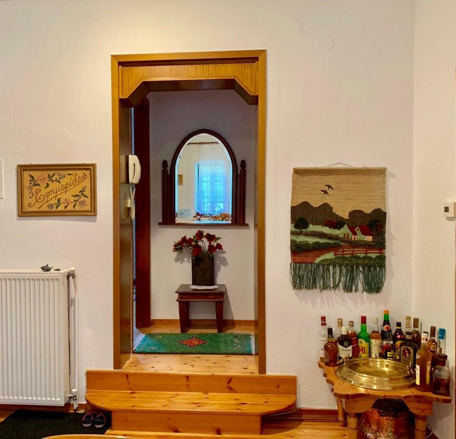 Πέτρινο Παραδοσιακό Σπίτι "Χιονάτη" Villa Nymfaio Exterior photo