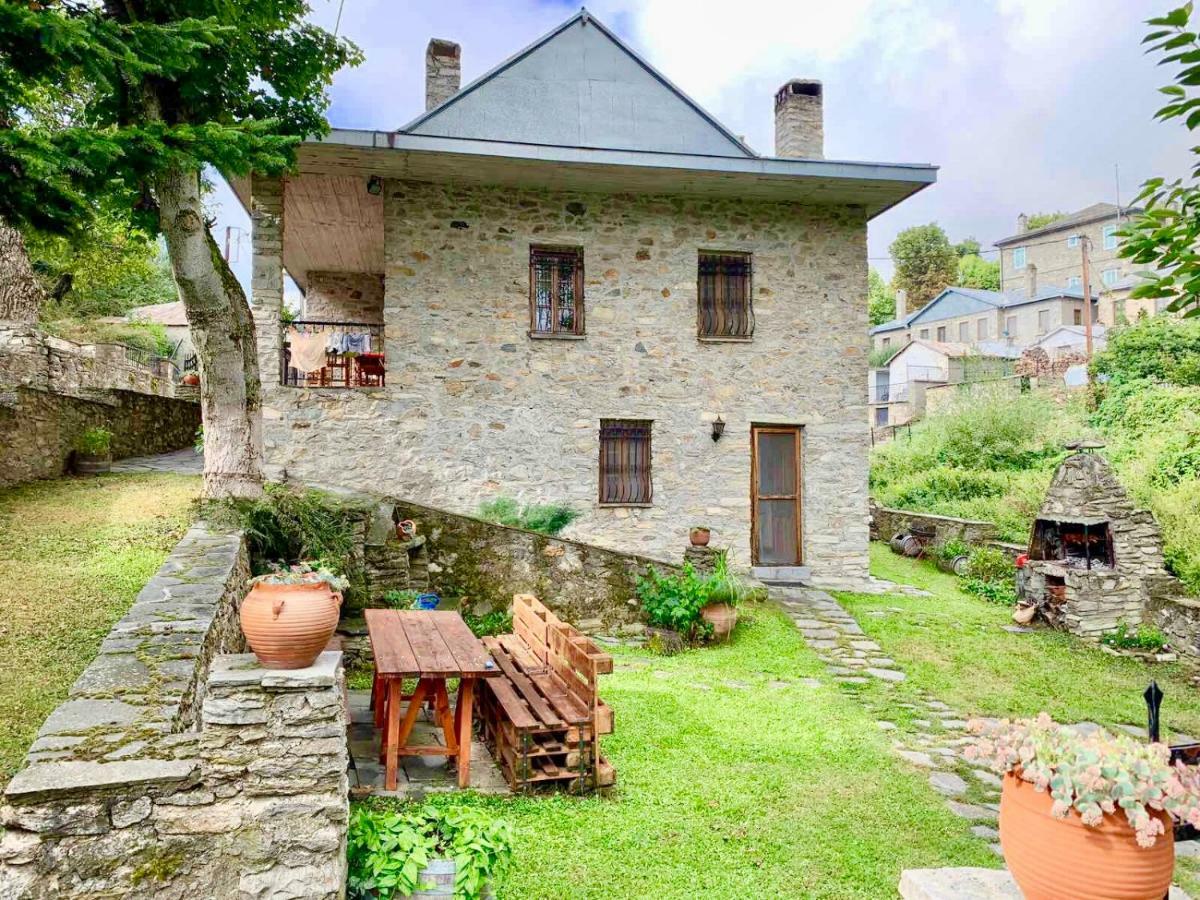 Πέτρινο Παραδοσιακό Σπίτι "Χιονάτη" Villa Nymfaio Exterior photo