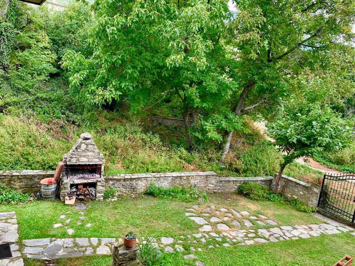 Πέτρινο Παραδοσιακό Σπίτι "Χιονάτη" Villa Nymfaio Exterior photo
